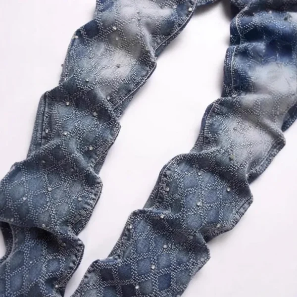 Jeans vaquero con brillos